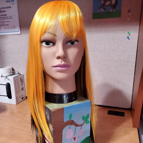 Pull 20" Synthetic clip in hair topper black & yellow/orange with center part - Picture 1 of 7